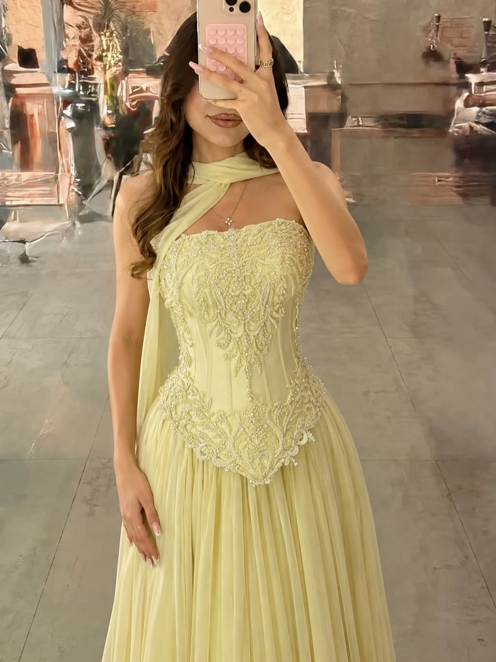 Maßgeschneidertes sexy gelbes  – Embroidery Yellow Dress Bewertung und Preis