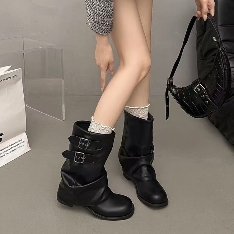 Schwarze Damenstiefel mit Dopp – Embroidery Garments Bewertung und Preis