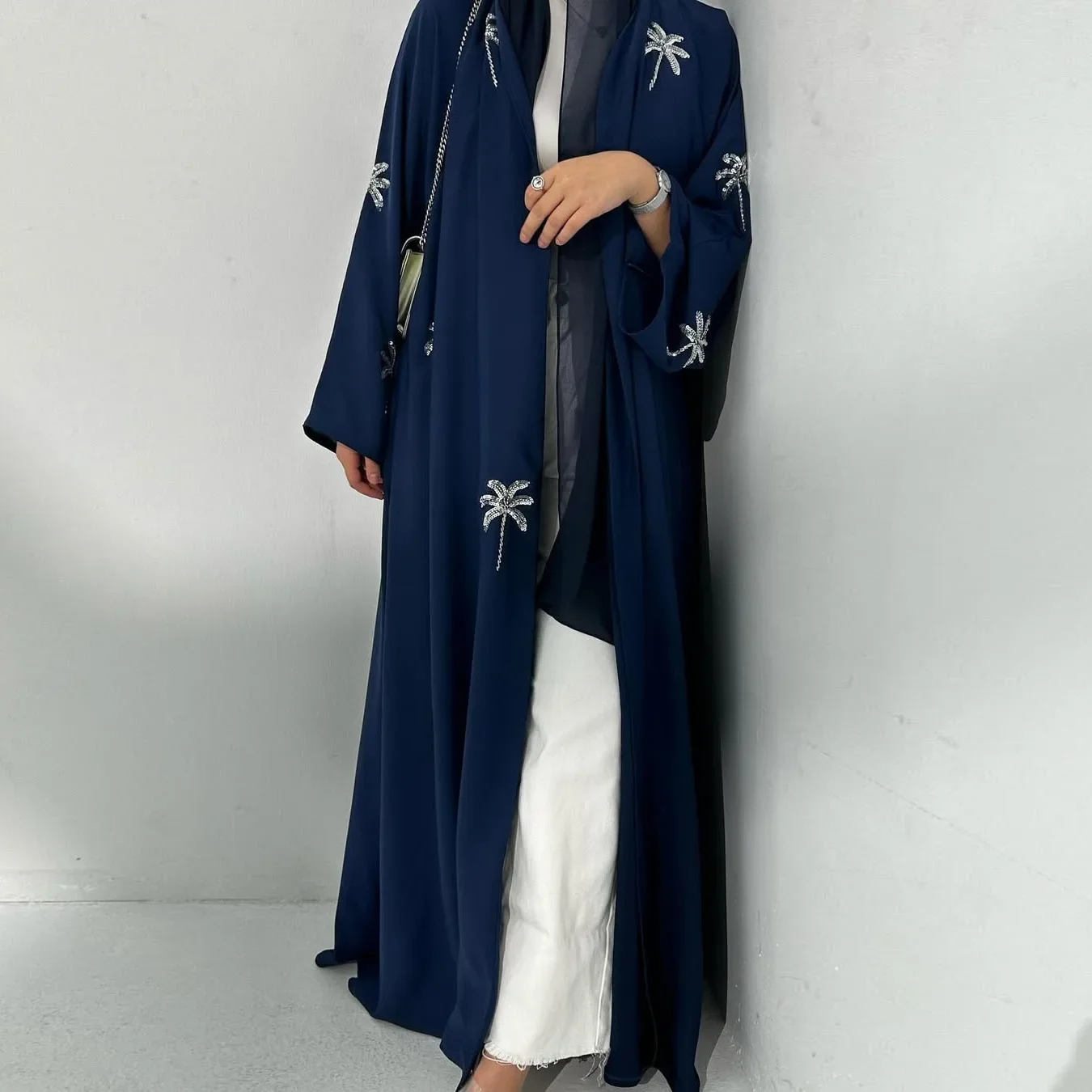 Ramadan Muslimische Bescheiden – Embroidery Kebaya Bewertung und Preis